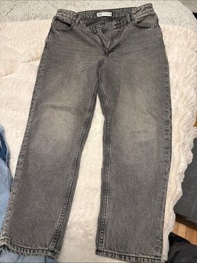 Zara Women Washed Black Straight Jeans